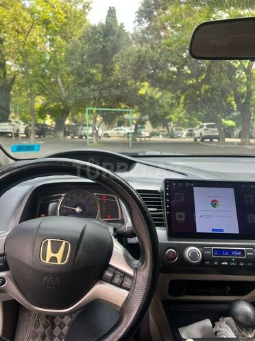 Honda Civic 2007, 400,000 km - 1.3 l - Bakı