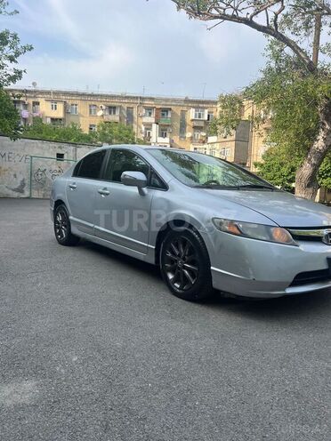 Honda Civic 2007, 400,000 km - 1.3 l - Bakı