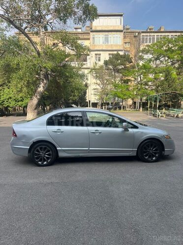 Honda Civic 2007, 400,000 km - 1.3 l - Bakı