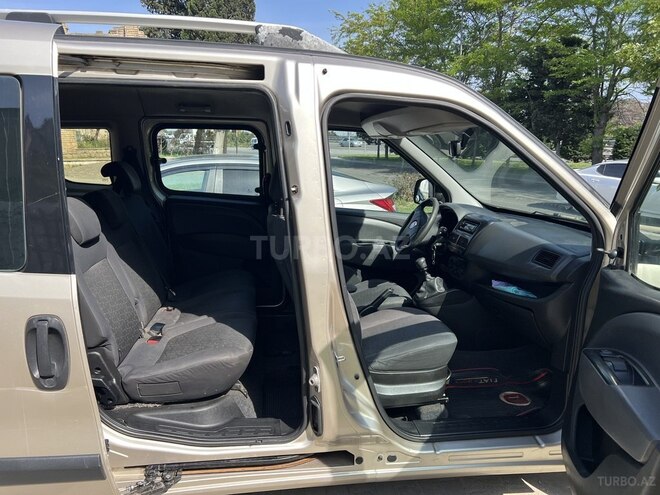 Fiat Doblo 2010, 290,000 km - 1.4 l - Bakı