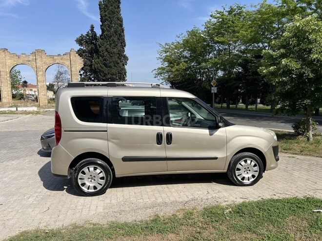 Fiat Doblo 2010, 290,000 km - 1.4 l - Bakı