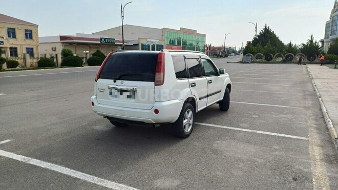 Nissan X-Trail 2012, 336,000 km - 2.5 l - Saatlı