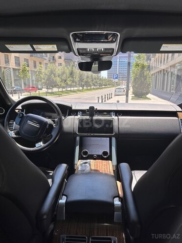 Land Rover Range Rover 2018, 130,000 km - 3.0 l - Bakı