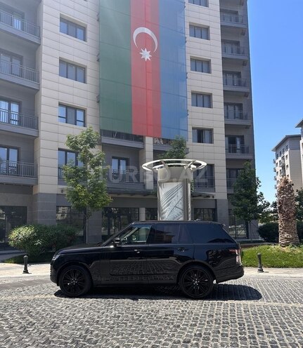 Land Rover Range Rover 2018, 130,000 km - 3.0 l - Bakı