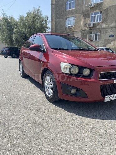 Chevrolet Aveo-3