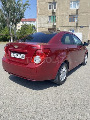 Chevrolet Aveo-6