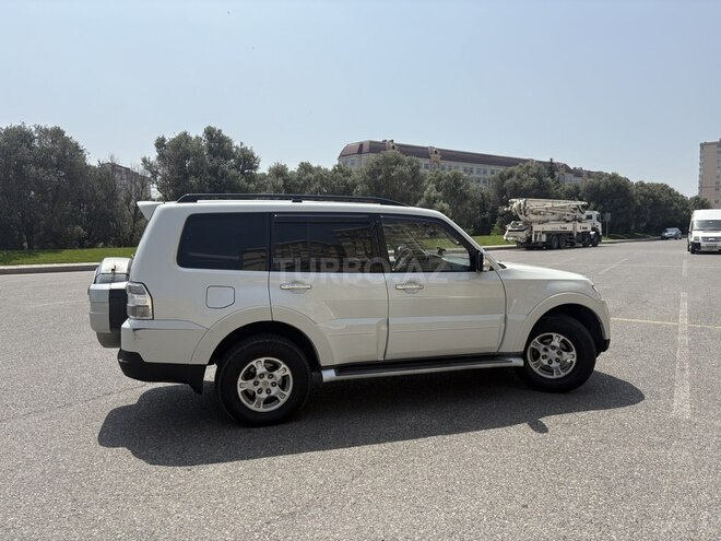 Mitsubishi Pajero 2008, 250,000 km - 3.0 л - Bakı