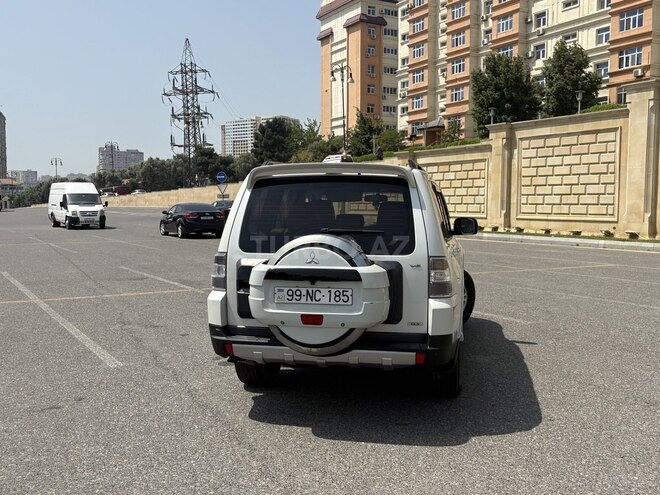 Mitsubishi Pajero 2008, 250,000 km - 3.0 л - Bakı
