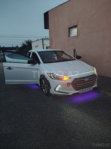 Hyundai Elantra 2017, 190,000 km - 2.0 l - Gəncə