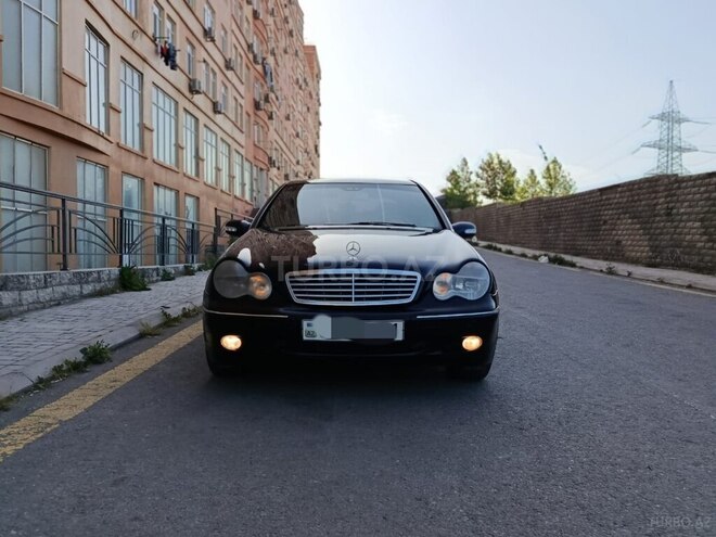 Mercedes C 200 2000, 225,986 km - 2.0 l - Bakı