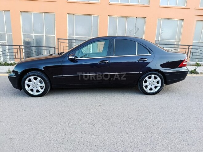 Mercedes C 200 2000, 225,986 km - 2.0 l - Bakı