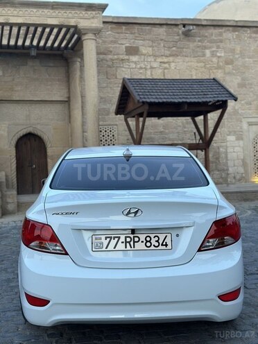 Hyundai Accent 2015, 241,268 km - 1.6 l - Bakı