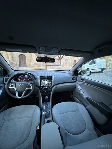 Hyundai Accent 2015, 241,268 km - 1.6 l - Bakı