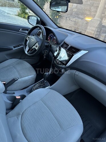 Hyundai Accent 2015, 241,268 km - 1.6 l - Bakı