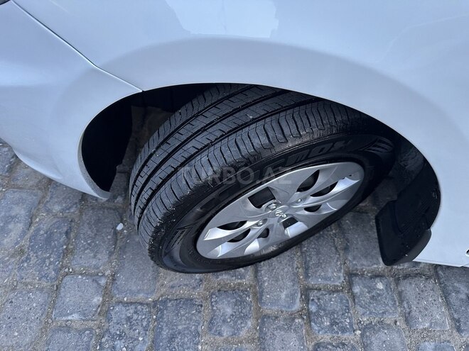 Hyundai Accent 2015, 241,268 km - 1.6 l - Bakı
