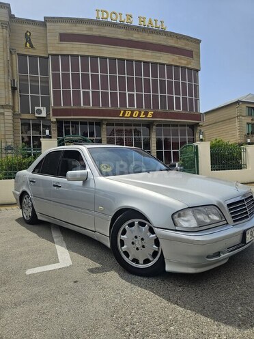 Mercedes C 180 1997, 334,000 km - 1.8 l - Bakı