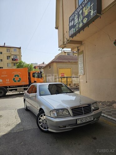 Mercedes C 180 1997, 334,000 km - 1.8 l - Bakı
