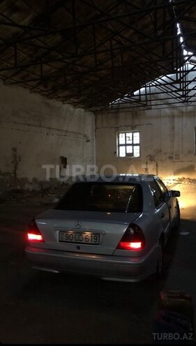 Mercedes C 220 d 1998, 495,000 km - 2.2 l - Bakı