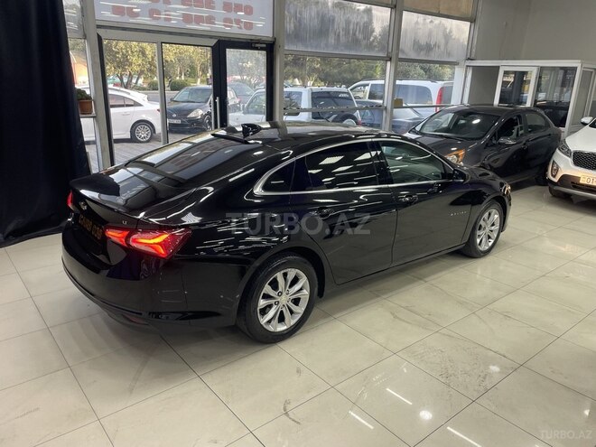 Chevrolet Malibu-12