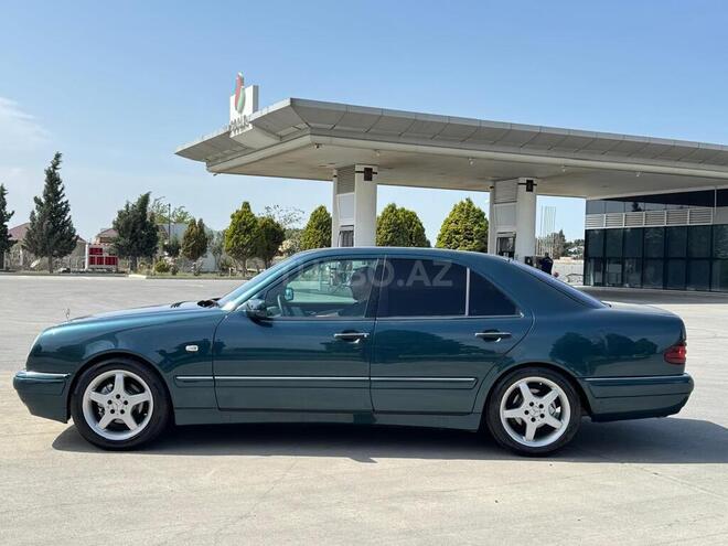 Mercedes E 240 1998, 320,000 km - 2.4 l - Sumqayıt