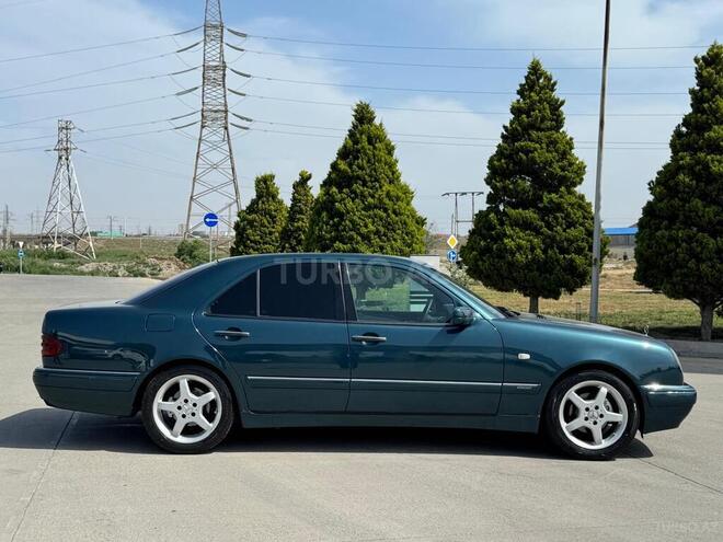 Mercedes E 240 1998, 320,000 km - 2.4 l - Sumqayıt