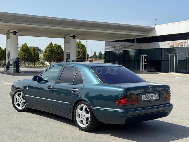 Mercedes E 240 1998, 320,000 km - 2.4 l - Sumqayıt