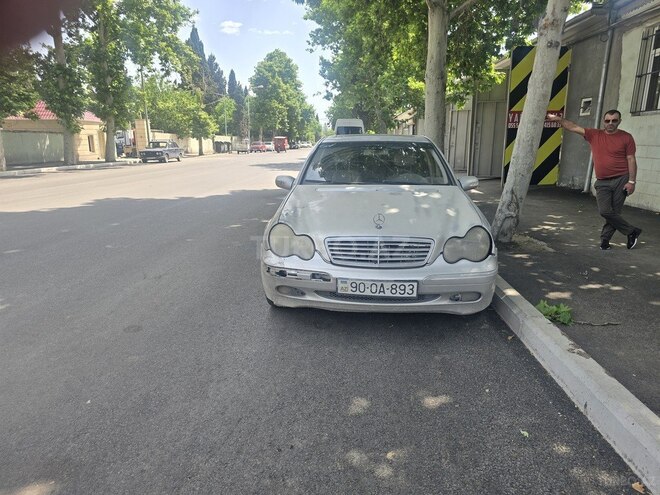 Mercedes C 230 2001, 265,081 km - 2.3 l - Gəncə