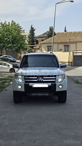 Mitsubishi Pajero 2008, 198,000 km - 3.0 l - Bakı