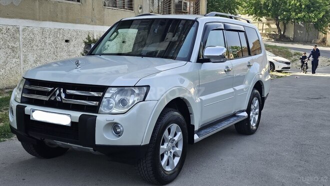 Mitsubishi Pajero 2008, 198,000 km - 3.0 l - Bakı