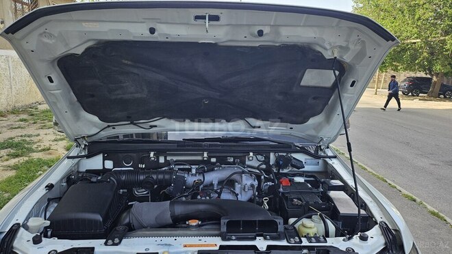 Mitsubishi Pajero 2008, 198,000 km - 3.0 l - Bakı