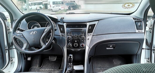 Hyundai Sonata 2013, 214,000 km - 2.0 l - Sumqayıt