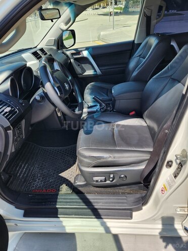 Toyota Land Cruiser Prado 2013, 310,000 km - 2.7 л - Bakı