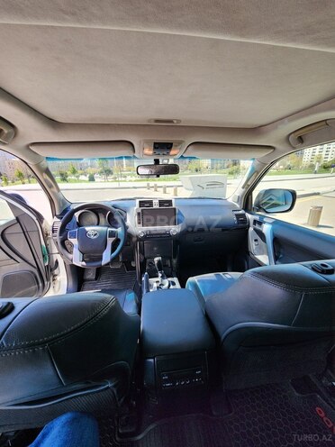 Toyota Land Cruiser Prado 2013, 310,000 km - 2.7 л - Bakı