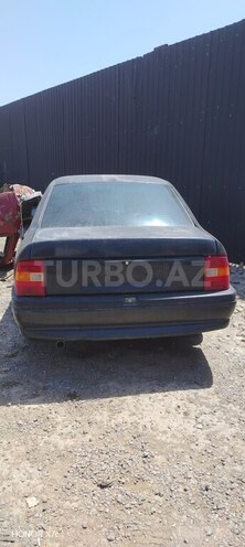 Opel Vectra 1993, 500,000 km - 2.0 l - Bakı