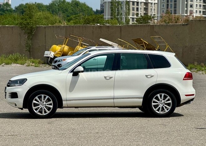Volkswagen Touareg 2010, 238,000 km - 3.6 l - Bakı