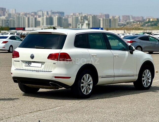 Volkswagen Touareg 2010, 238,000 km - 3.6 l - Bakı