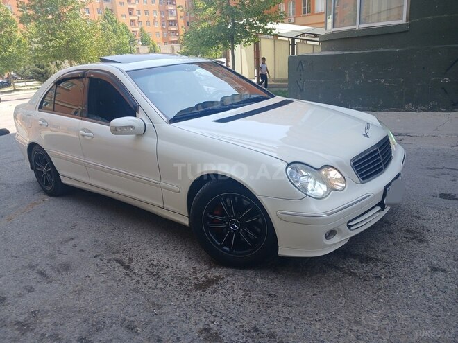 Mercedes C 180 2003, 321,000 km - 1.8 l - Bakı