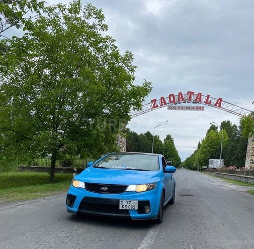 Kia Cerato Koup 2011, 254,000 km - 2.0 l - Zaqatala