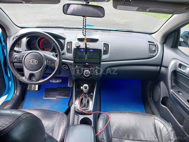 Kia Cerato Koup 2011, 254,000 km - 2.0 l - Zaqatala