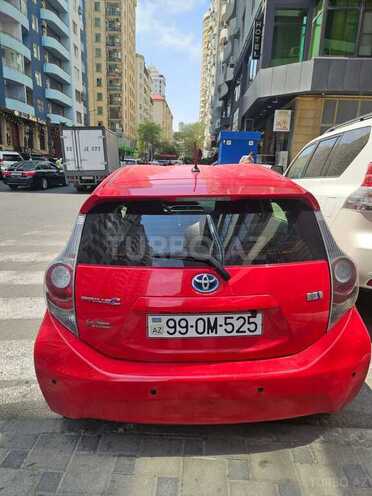 Toyota Prius C 2012, 217,593 km - 1.5 л - Bakı