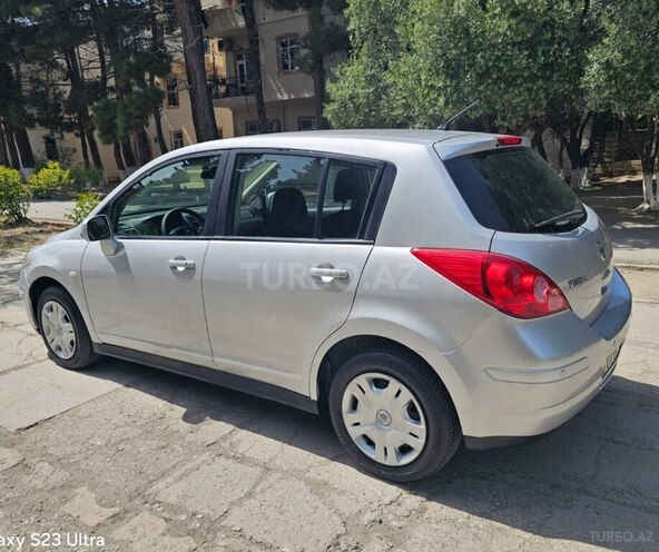 Nissan Tiida 2011, 169,000 km - 1.6 л - Bakı