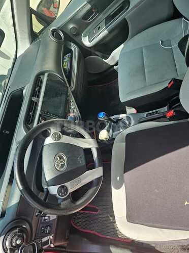 Toyota Prius C 2012, 217,593 km - 1.5 л - Bakı