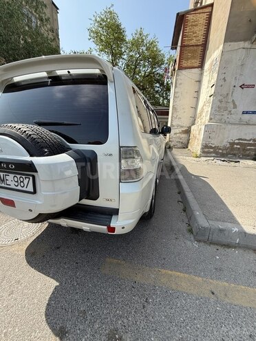 Mitsubishi Pajero 2011, 290,000 km - 3.5 l - Bakı