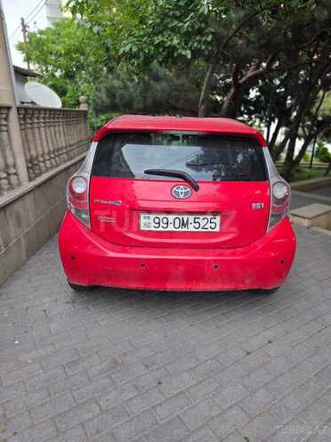 Toyota Prius C 2012, 217,593 km - 1.5 л - Bakı
