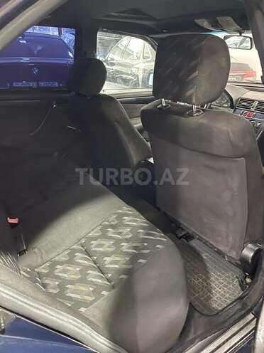 Mercedes C 230 1997, 349,000 km - 2.3 л - Sumqayıt