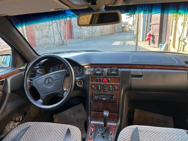Mercedes E 290 1997, 392,850 km - 2.9 l - Bakı