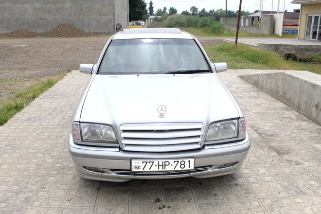 Mercedes C 200 1997, 297,884 km - 2.0 л - Masallı