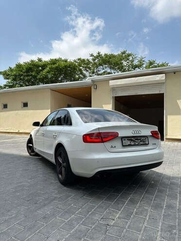 Audi A4 2013, 186,000 km - 1.8 л - Bakı