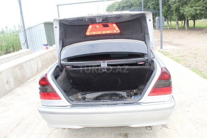 Mercedes C 200 1997, 297,884 km - 2.0 л - Masallı