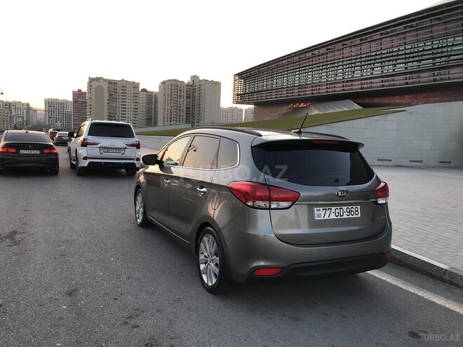 Kia Carens 2015, 200,000 km - 2.0 l - Bakı